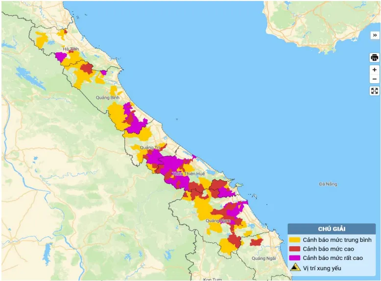 Bản đồ nguy cơ lũ quét, sạt lở đất đá trên các khu vực. Nguồn: TTDBKTTVQG