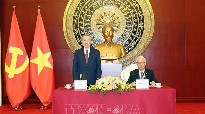 tbt to lam tham trung quoc 5.jpg