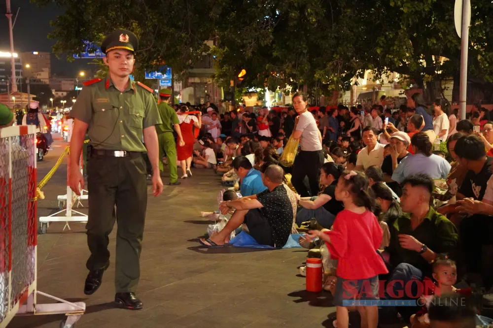 luc luong chuc nang 1.jpg