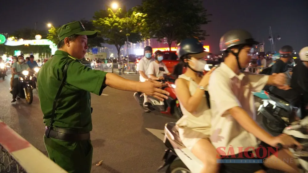 luc luong chuc nang 2.jpg