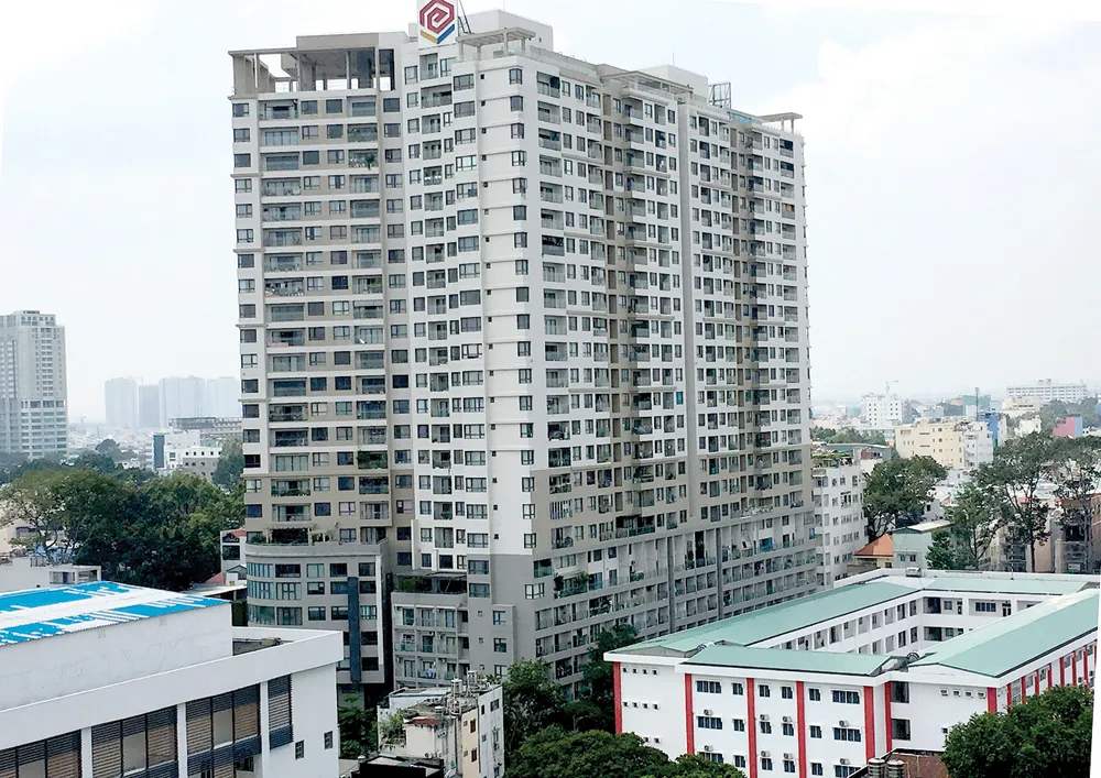 Chung cư cao cấp “ảo” khiến xã hội nặng gánh ảnh 1