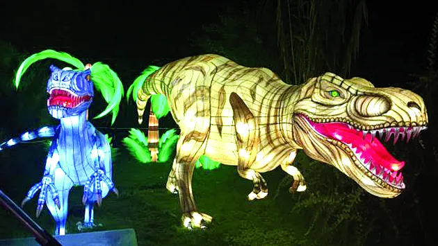 Đón Giáng sinh với đèn lồng