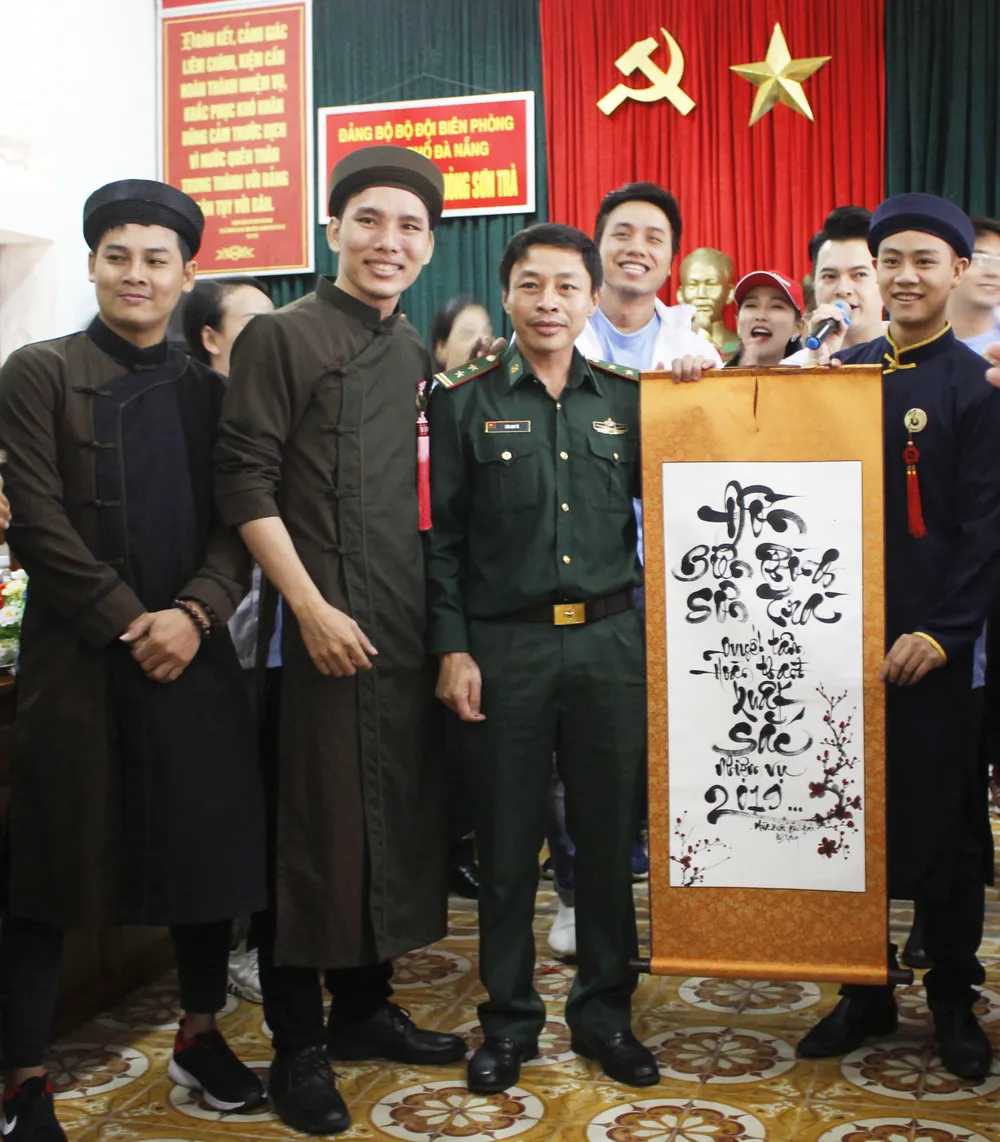 Chiến sĩ Vùng 3 Hải Quân đón tết trên biển ảnh 8