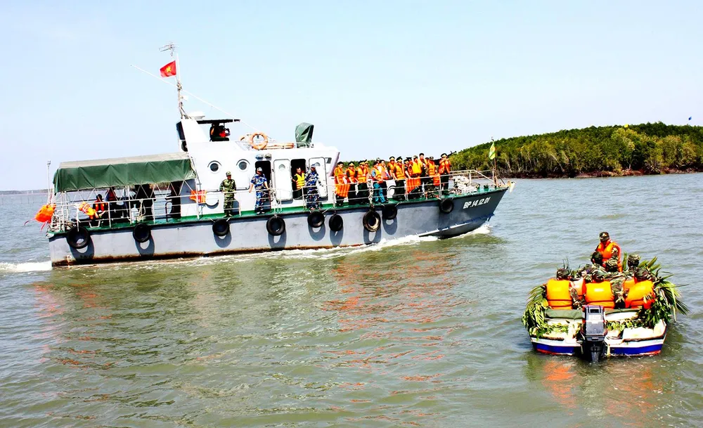 Những người gác cửa ngõ thành phố ảnh 1