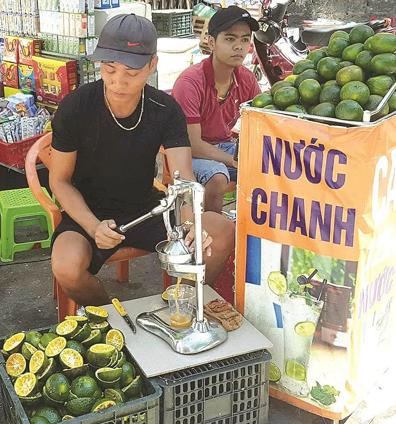 Đảo lộn vì nắng nóng ảnh 6