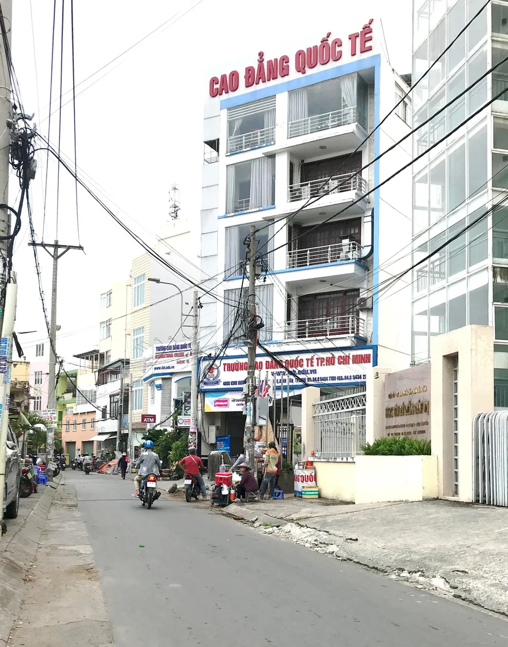 Giải mã “trường quốc tế”: Trường đại học, cao đẳng cũng loạn mác quốc tế ảnh 1