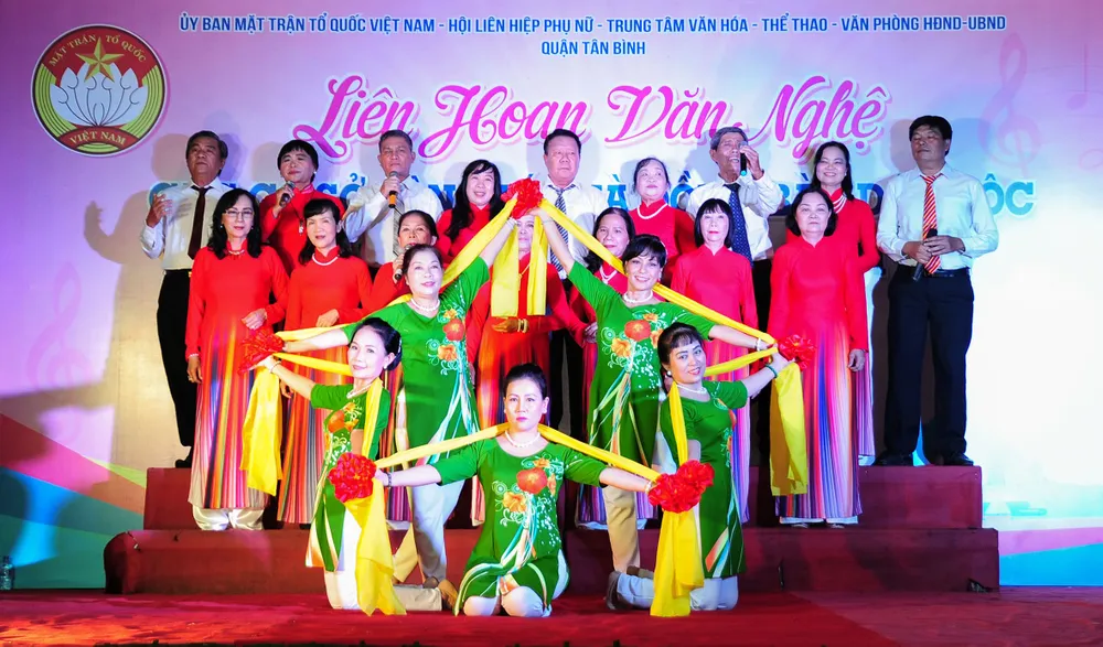 Cầu nối các tôn giáo, dân tộc anh em ảnh 1