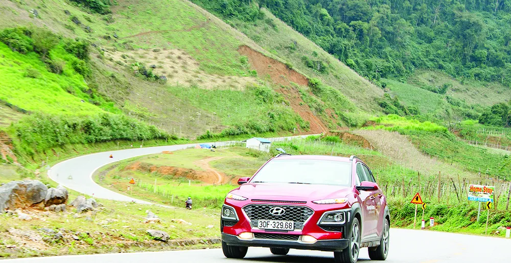 Trải nghiệm 10 cung đường đẹp nhất Việt Nam và trúng thưởng Hyundai KONA 1.6 Turbo ảnh 1