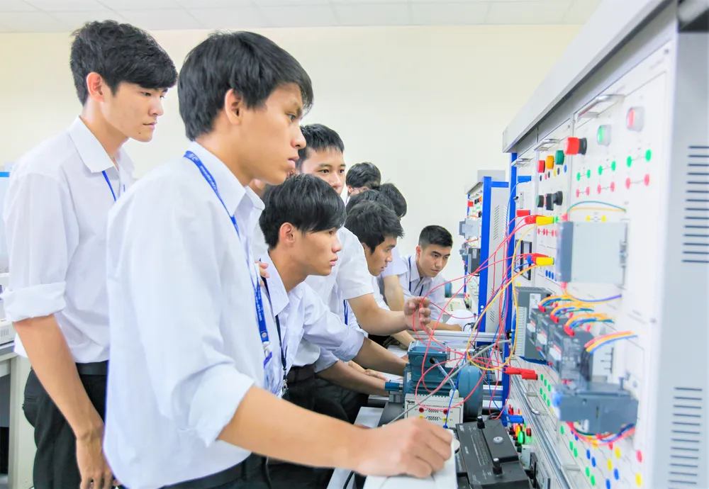Xếp hạng đại học mang lại nhiều lợi ích ảnh 1