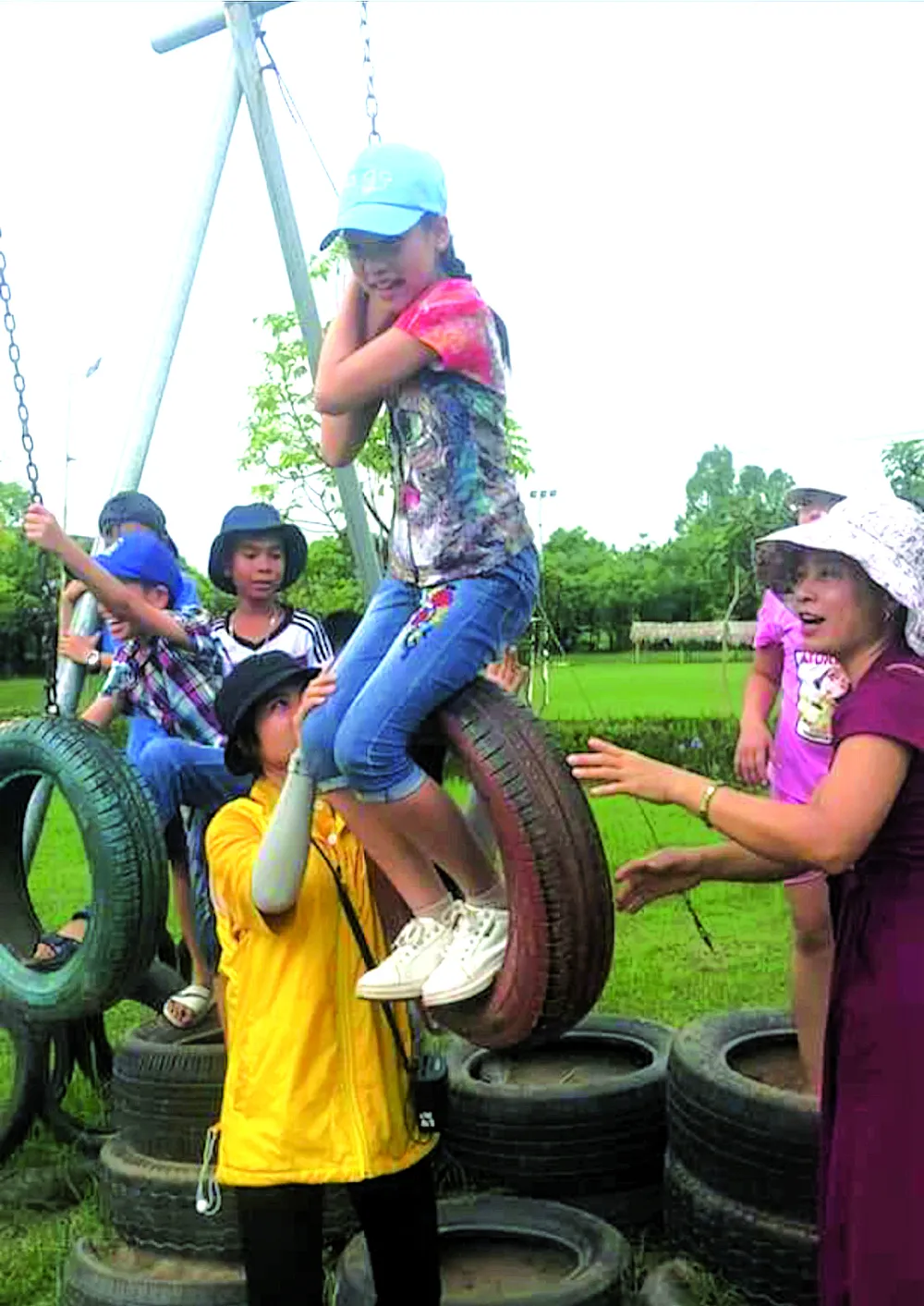 Con cũng cần được riêng tư ảnh 1