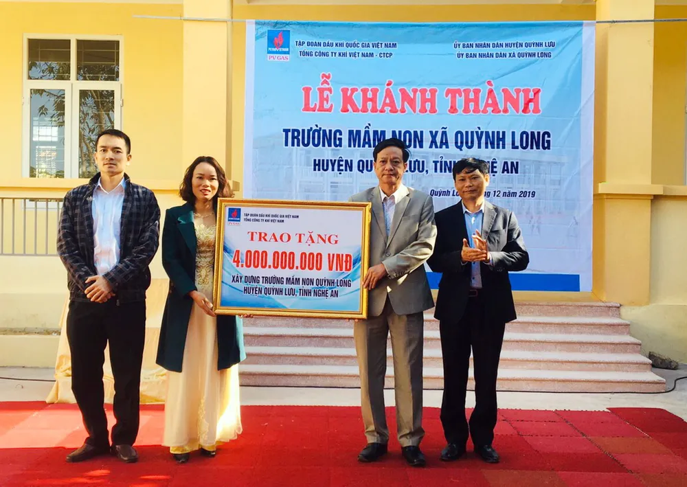 Lễ khánh thành công trình Trường Mầm non xã Quỳnh Long.