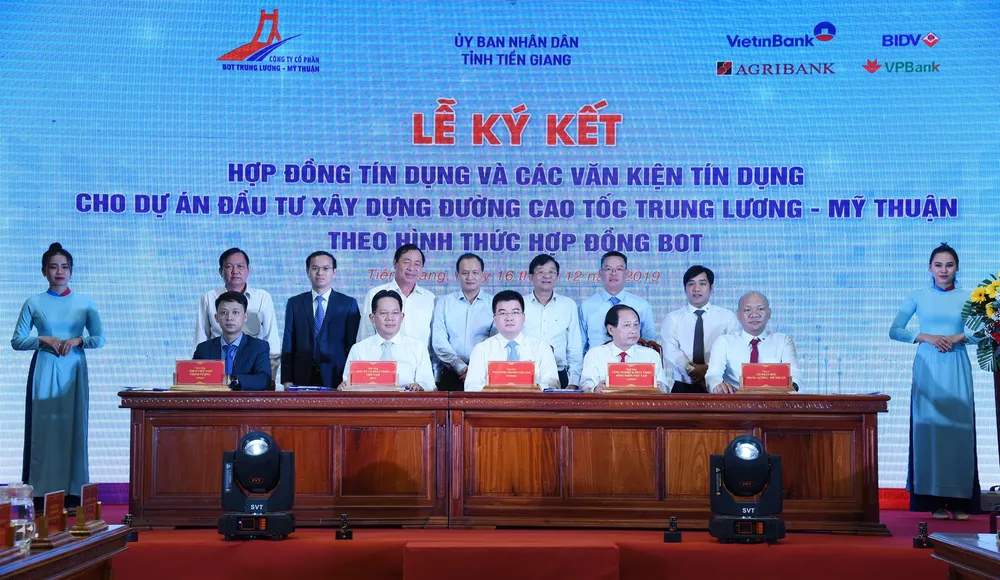 Ngành ngân hàng thu xếp gần 7.000 tỷ đồng vốn cho cao tốc Trung Lương - Mỹ Thuận ảnh 1