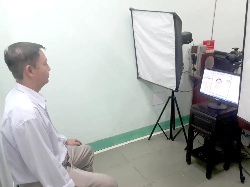 Làm hộ chiếu, căn cước công dân dịp cuối năm ảnh 1