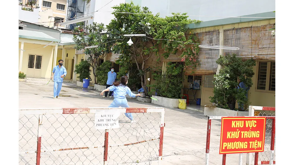 Cách ly sẽ không dễ dàng, nhưng cần phải đối mặt  ảnh 1