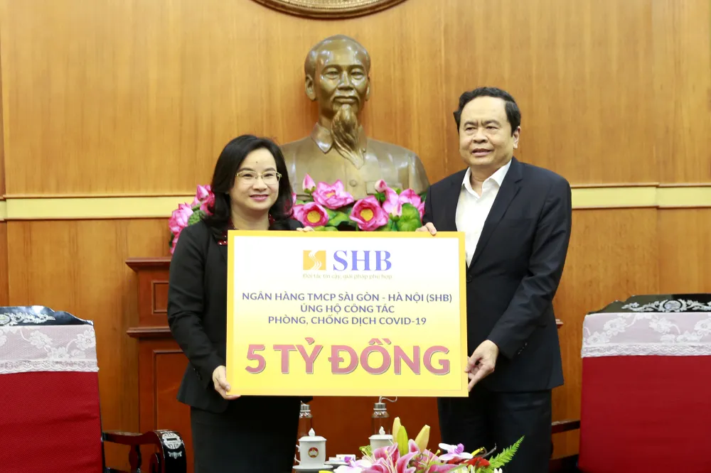 Doanh nghiệp của “bầu Hiển” ủng hộ 10 tỷ đồng cho công tác phòng chống dịch Covid-19 ảnh 1