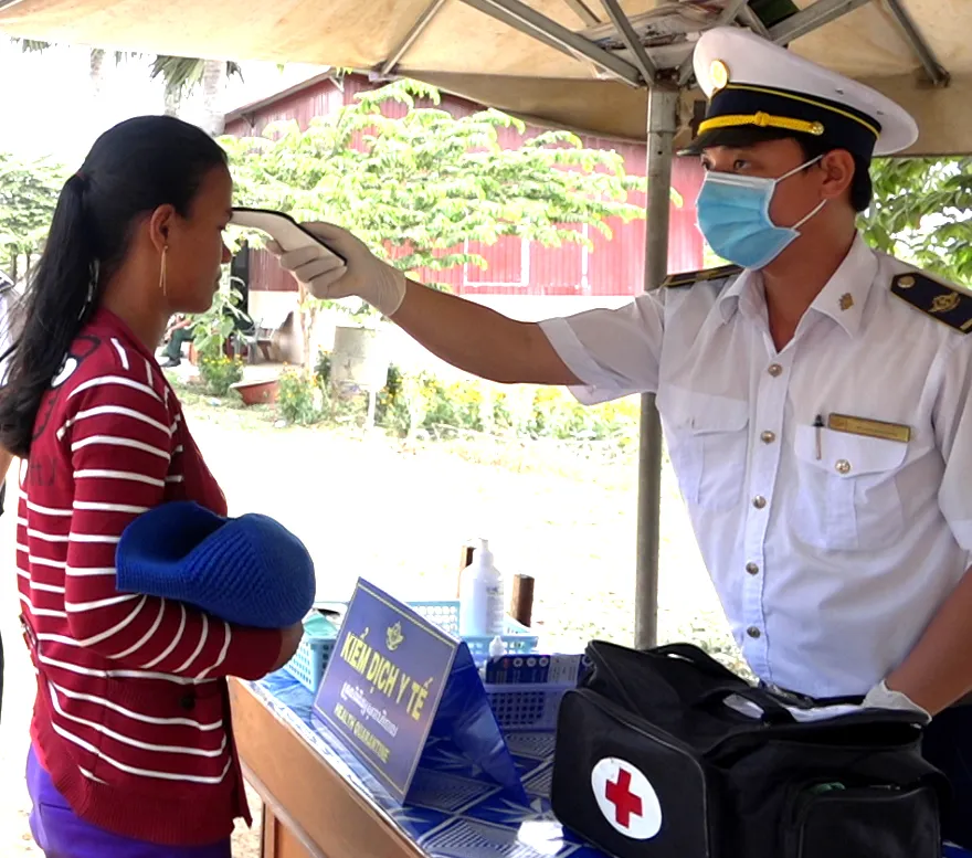 Lá chắn vững chắc nơi phên dậu ảnh 6