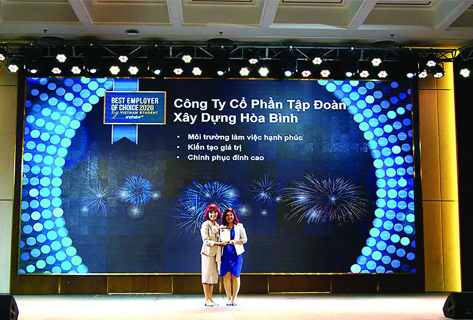 Hòa Bình lọt Tốp 50 Thương hiệu Nhà Tuyển dụng hấp dẫn với sinh viên Việt Nam 2020 ảnh 1