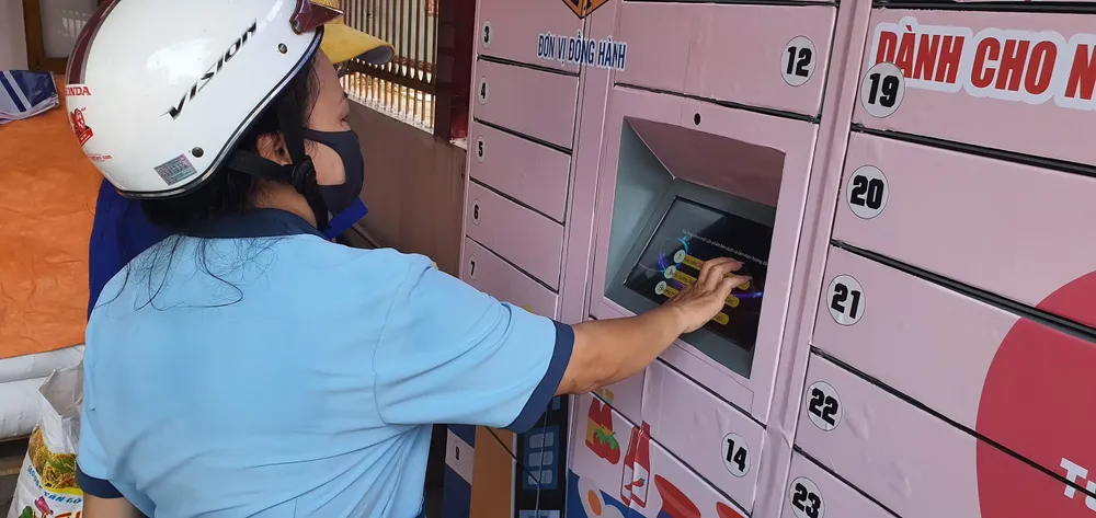 ATM nhu yếu phẩm ảnh 1