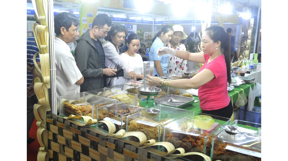 Thúc đẩy kết nối sản xuất và tiêu thụ nông sản: Cần xác lập tiêu chuẩn hàng rào kỹ thuật bắt buộc ảnh 1