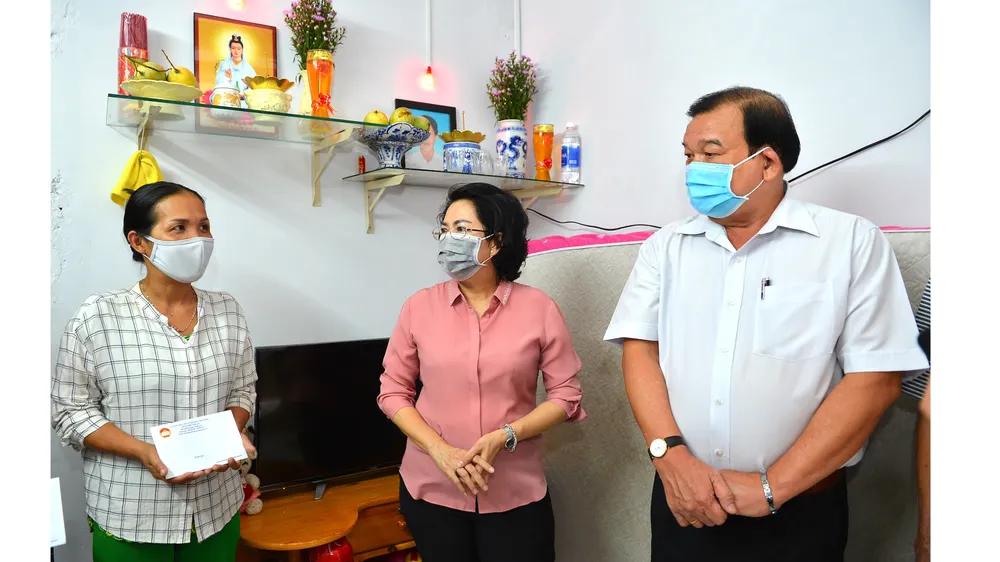 TPHCM - Nhiều phương án hỗ trợ lao động bị ảnh hưởng Covid-19 ảnh 2