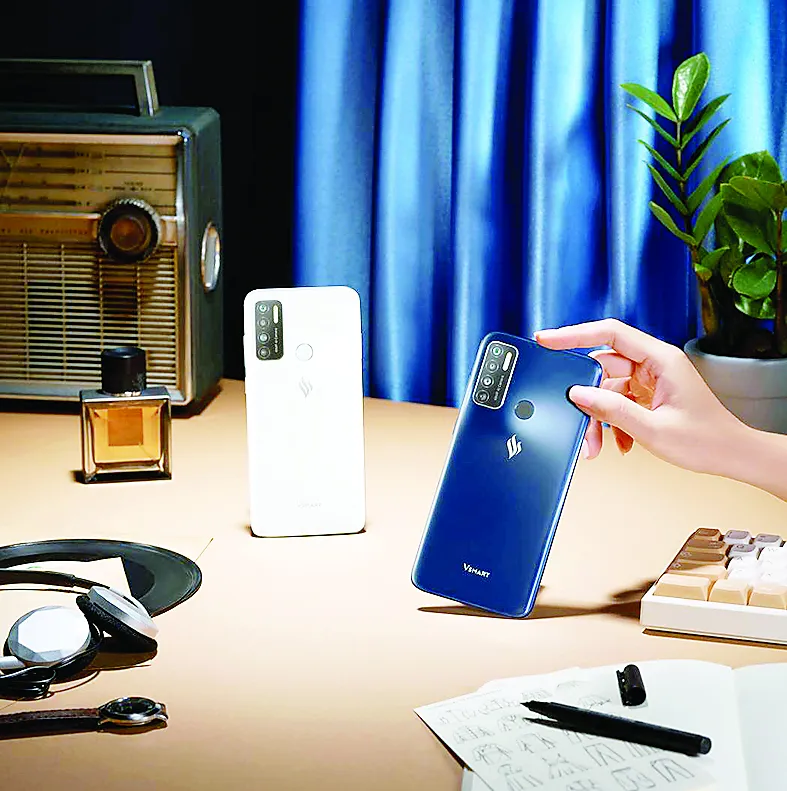 Vingroup ra mắt Vsmart Live 4 - bước tiến tự chủ công nghệ  ảnh 1