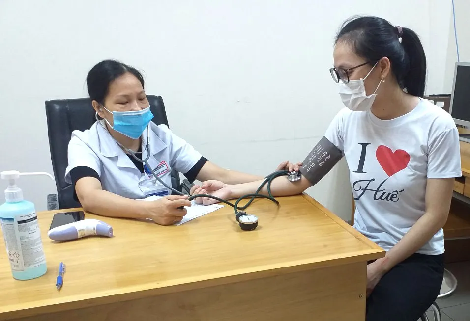  Giọt máu hồng lan tỏa ảnh 2