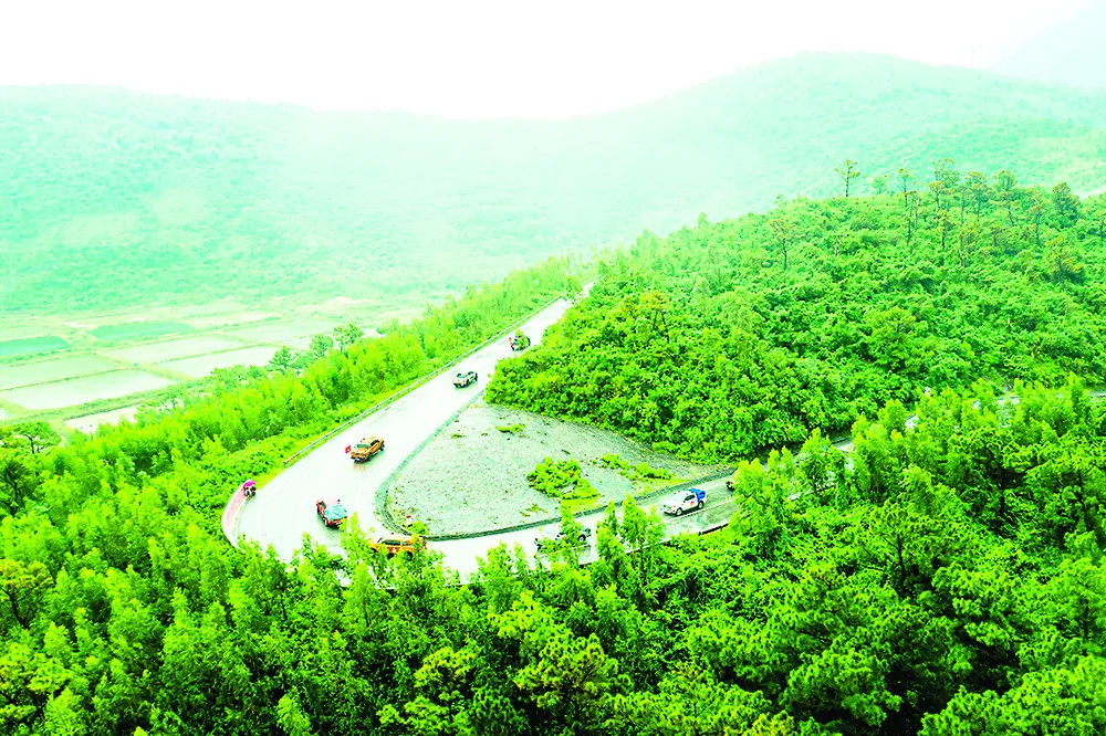 Ford Việt Nam hỗ trợ 640 hộ dân tại miền Trung tái ổn định cuộc sống sau thiên tai ảnh 1