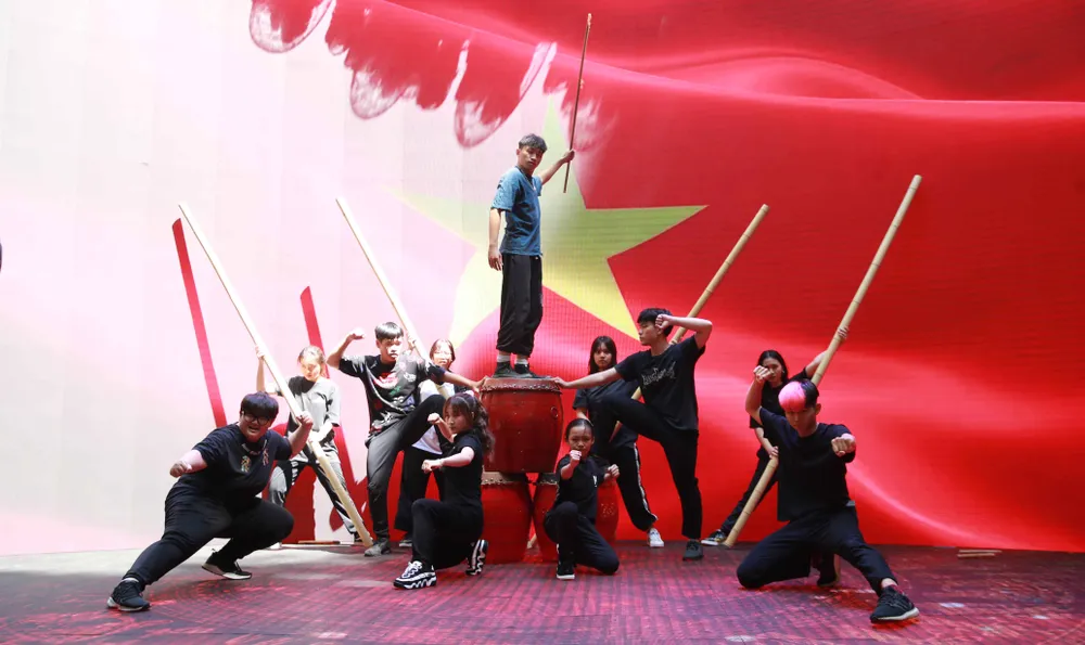 Lễ trao giải Quả bóng vàng Việt Nam 2020 rộn ràng trước giờ G ảnh 6