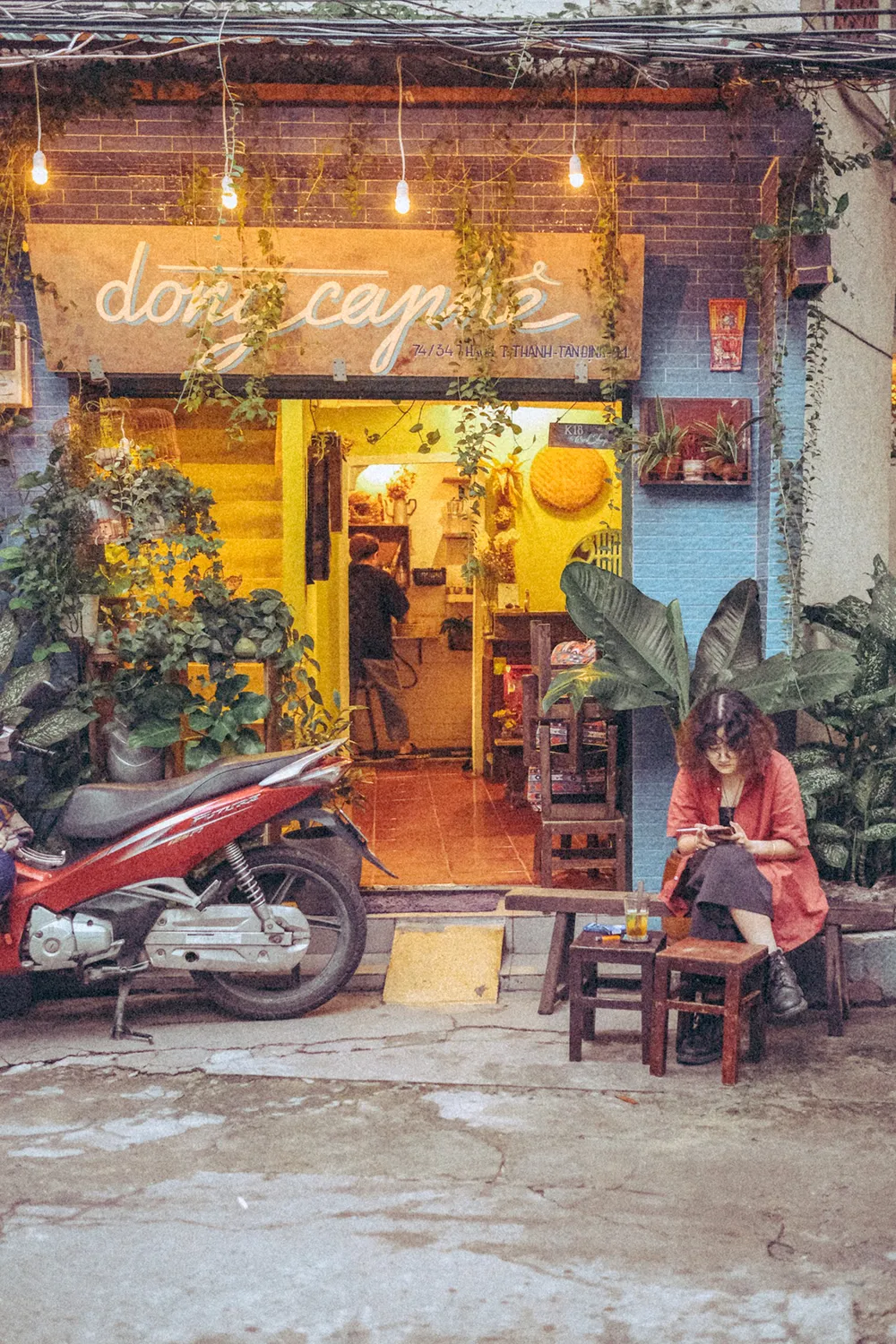 Ai cũng có một hồn quê, nếp nhà ảnh 1