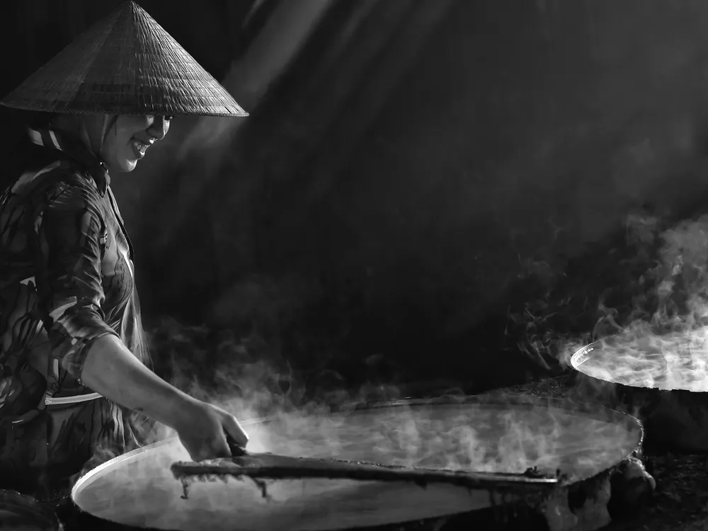 Những bông hoa trên khuôn mặt người ảnh 7