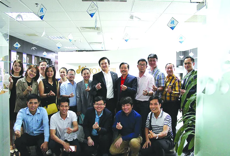 Hòa Bình chào đón CLB Golf & Business đến tham quan ảnh 1