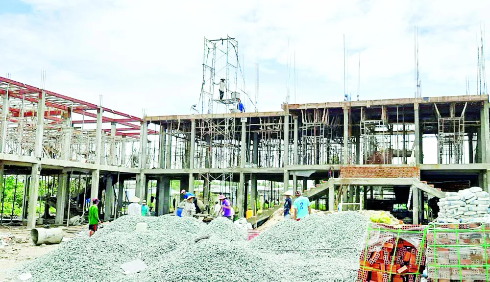 Phải ghìm được giá thép ảnh 2