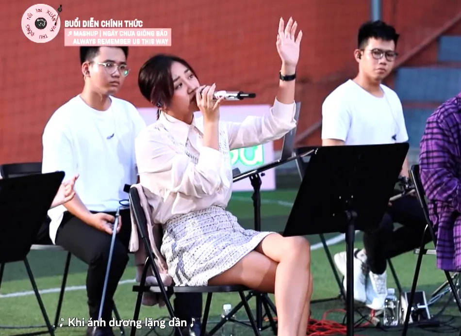 “Bẫy” hào quang từ những bản cover ảnh 1