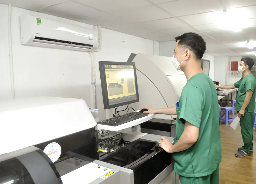 Chung sức vượt khó ảnh 2