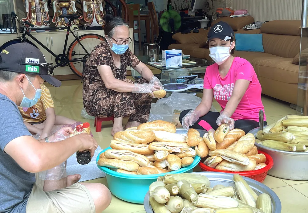 Chung sức vượt khó ảnh 4