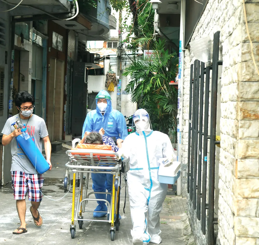 Chung sức vượt khó ảnh 3