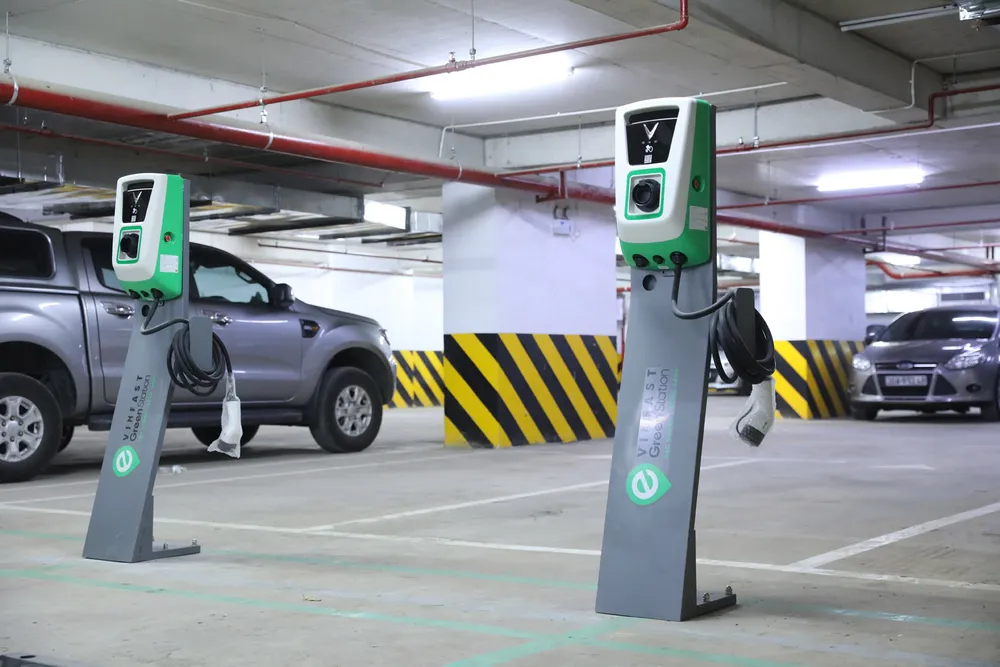 Bộ Tài chính đề xuất giảm 50% lệ phí trước bạ: Cú hích cho ngành ô tô điện Việt ảnh 3