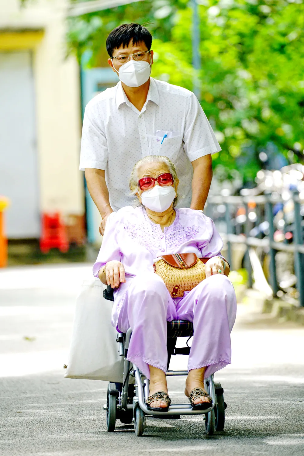 Con đã quên khi mùa báo hiếu về… ảnh 1