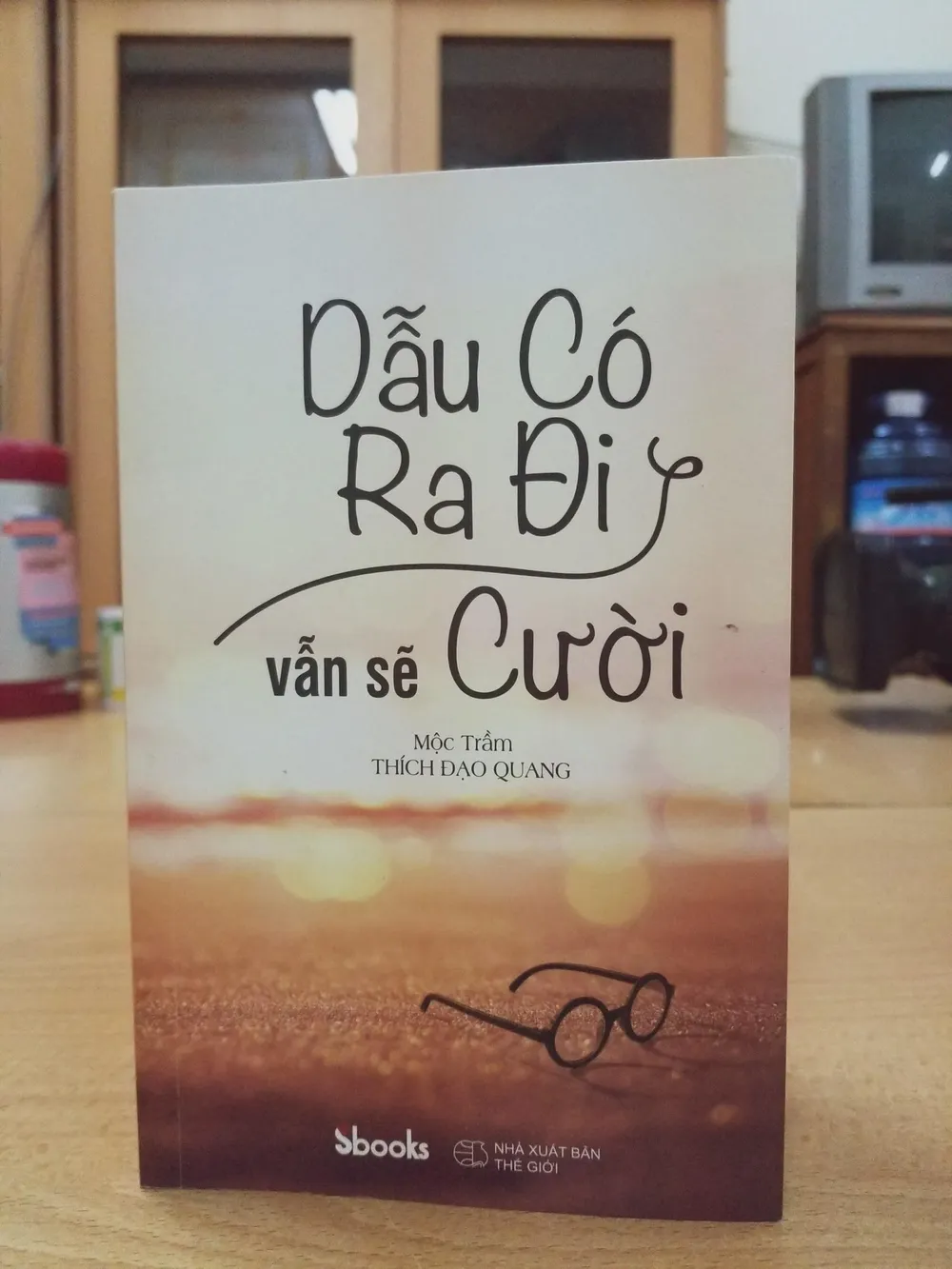 An nhiên với "Dẫu có ra đi vẫn sẽ cười" ảnh 1