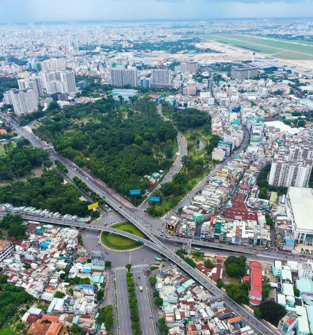 Khẩn trương hoàn thiện hạ tầng kết nối với sân bay Tân Sơn Nhất ảnh 1