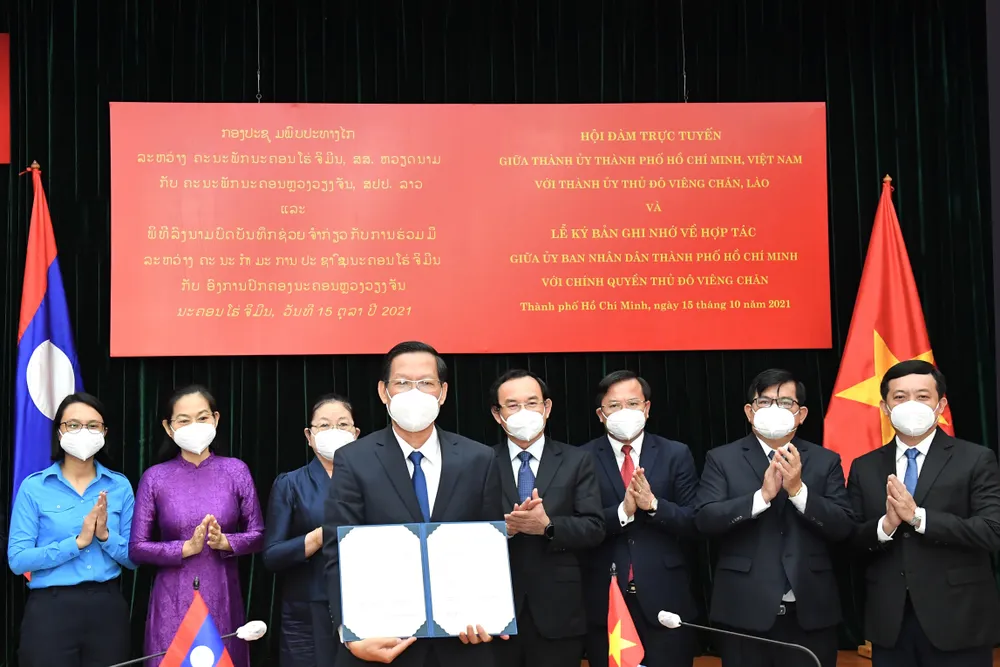 Đưa quan hệ hợp tác TPHCM - Vientiane lên tầm cao mới ảnh 1