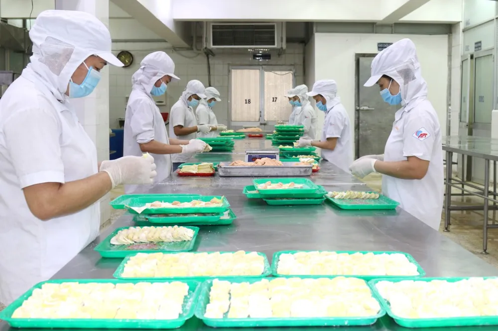 Quy định về sắt, kẽm trong thực phẩm: Chính phủ bỏ, bộ chưa bỏ ảnh 1