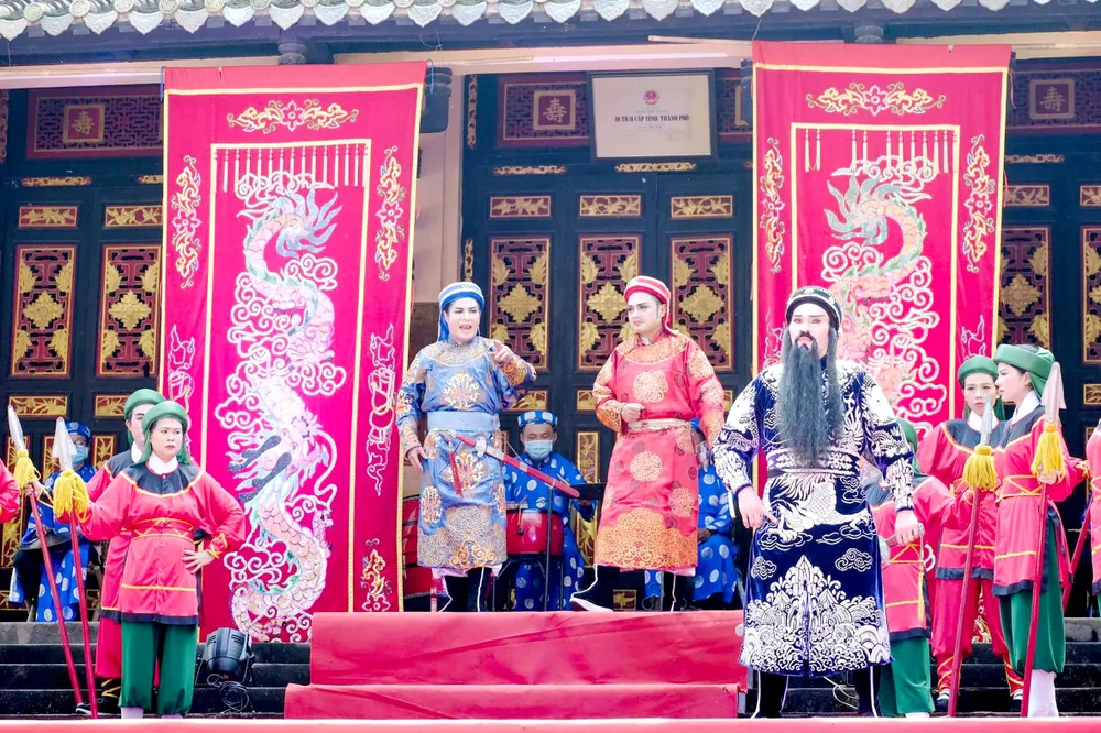 Sân khấu thành phố sẵn sàng trở lại ảnh 1