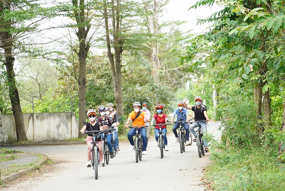 Hấp dẫn tour du xuân ảnh 2