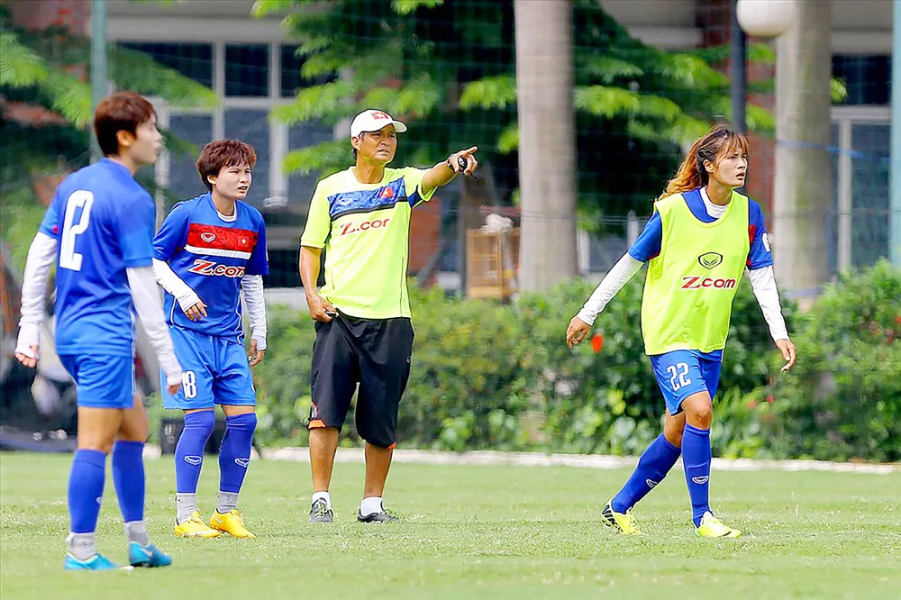 Ông Chung “xe ca”  ảnh 2