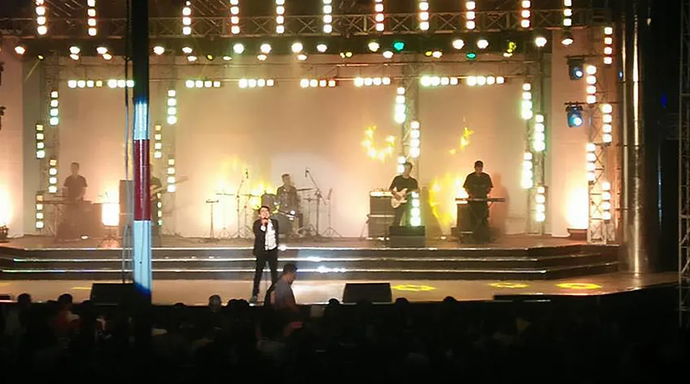 Tụ điểm ca nhạc thoái trào: Thời chỉ có tụ điểm ảnh 1