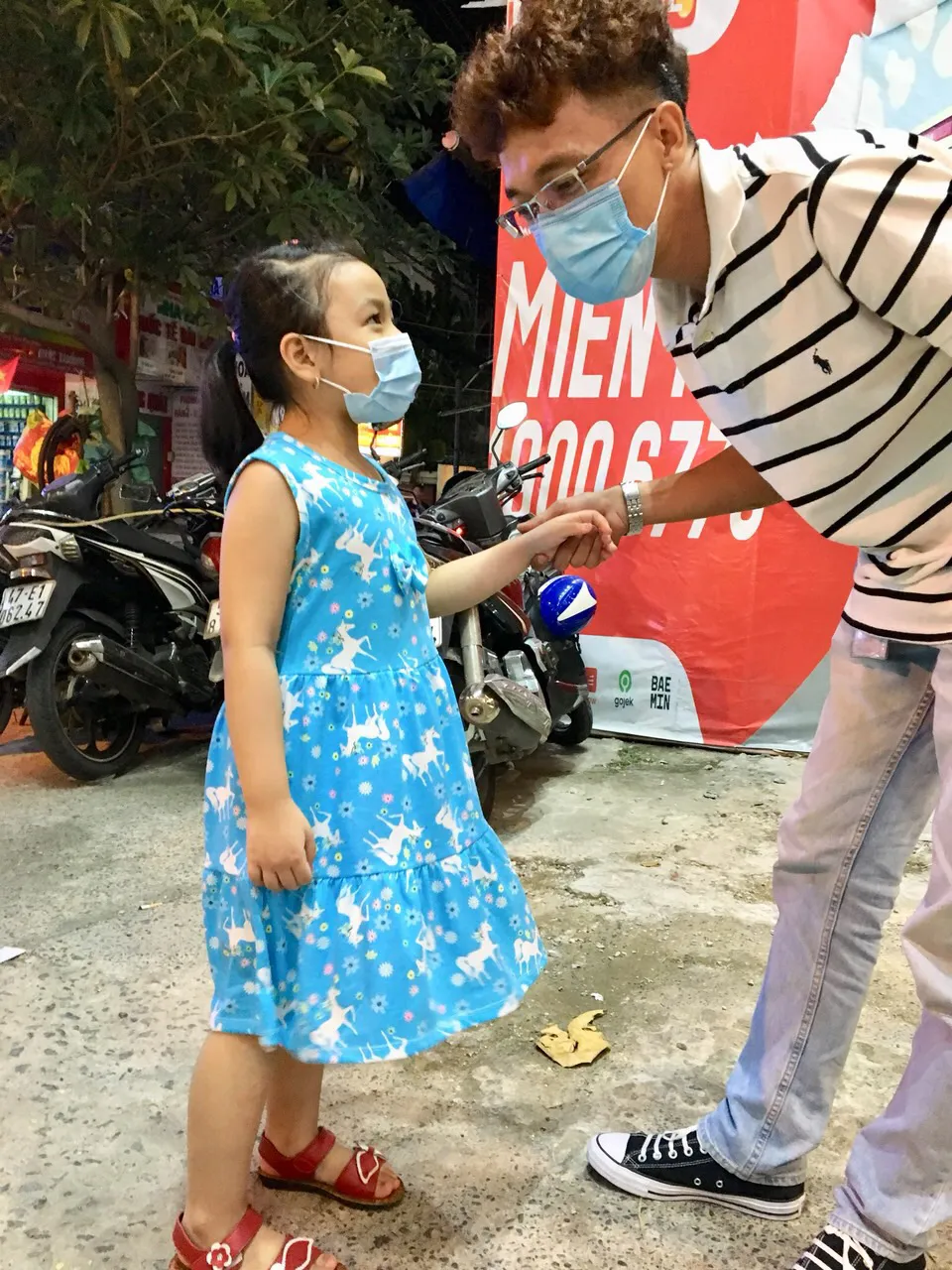 Tâm sự cùng con trẻ: Tưởng dễ mà khó ảnh 1