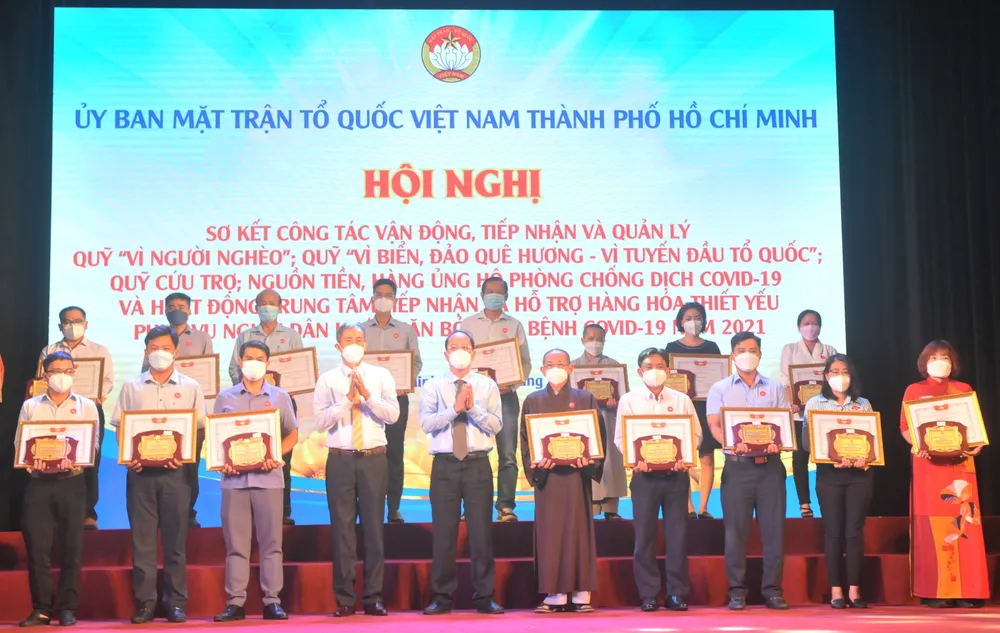 Đảm bảo an sinh xã hội, nâng cao đời sống của người dân ảnh 1