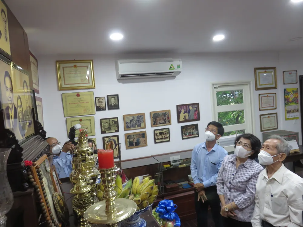 Tưởng niệm các nguyên lãnh đạo Mặt trận Dân tộc giải phóng miền Nam Việt Nam ảnh 3