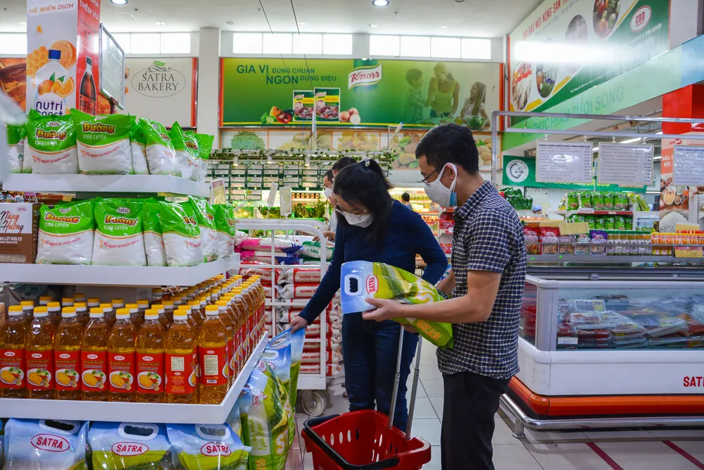 Satra ra mắt sản phẩm gạo ST25 lúa - tôm ảnh 1